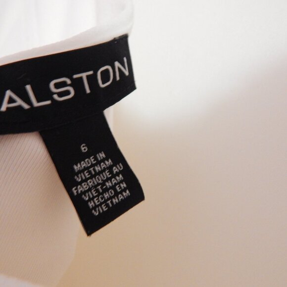 New Halston Dress - Picture 12 of 14